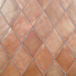 Diamond, Antiqua Light